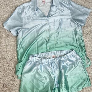 Victoria's Secret ombré Satin-feel Pajama Set in Light Blue and Mint, size L